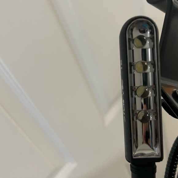 Double Gooseneck Lamp LED rack 19 u - Picture 7 of 8